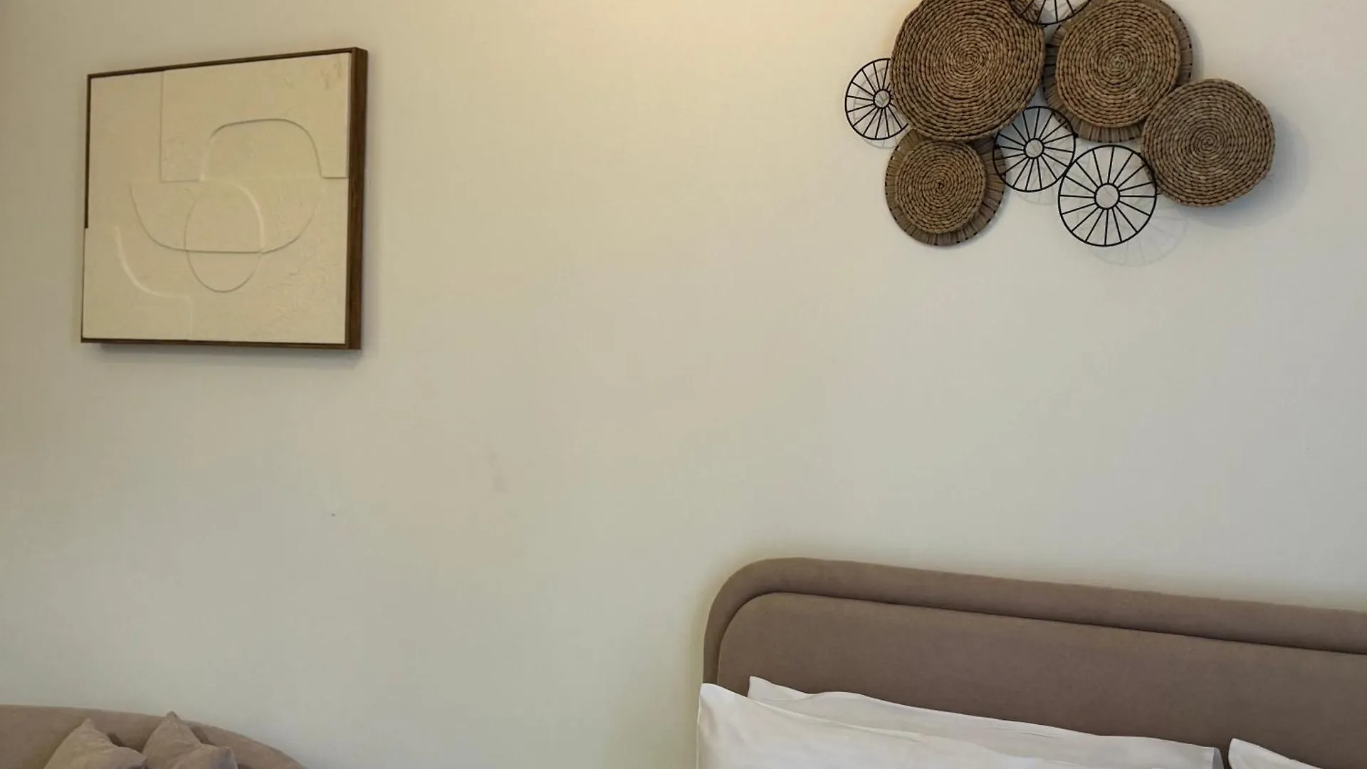 Ashri Hh, Standard Studio In Riviera Dubaj