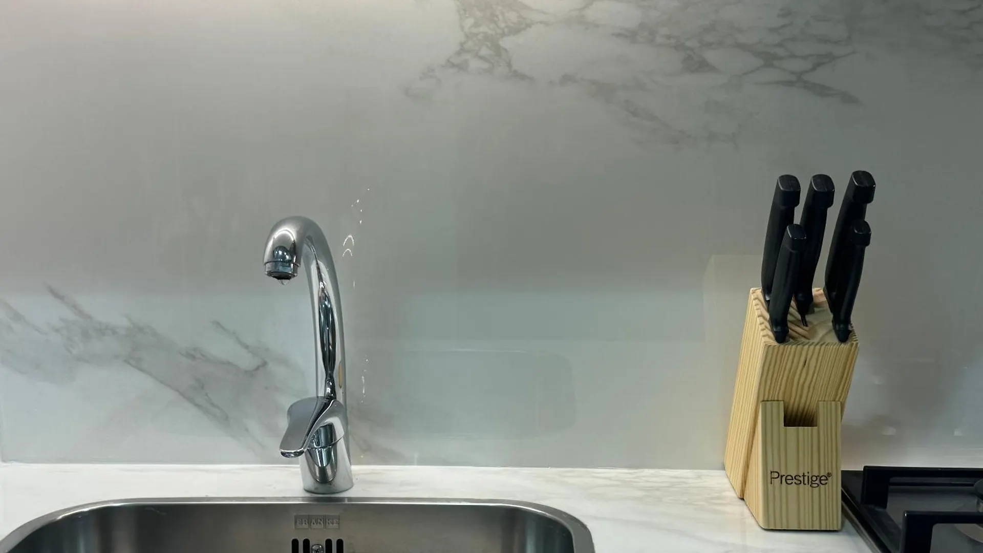 Ashri Hh, Standard Studio In Riviera Dubai Apartment